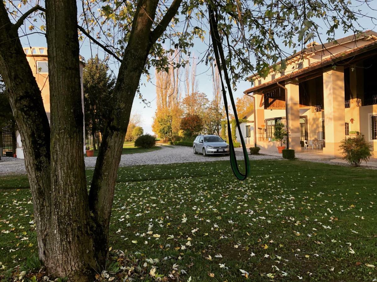 B&B Cascina Sagrestia Asola Esterno foto